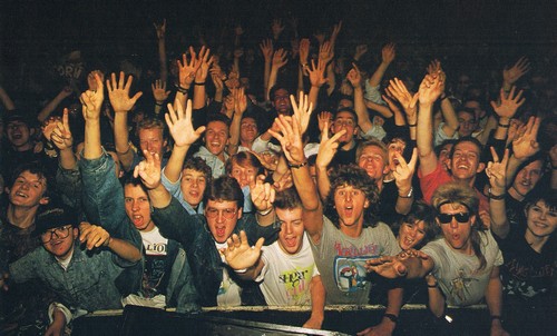 Fans at the Hooks Video Shoot